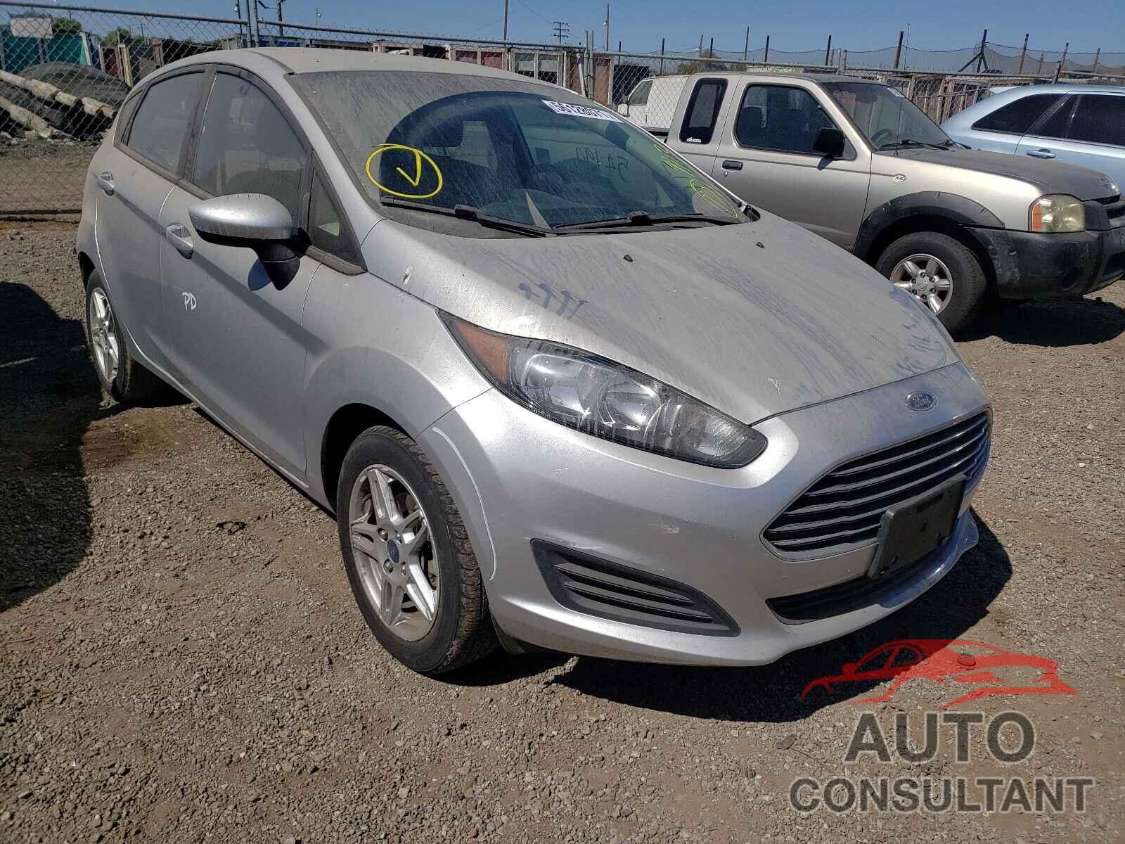 FORD FIESTA 2018 - 3FADP4EJ0JM101565