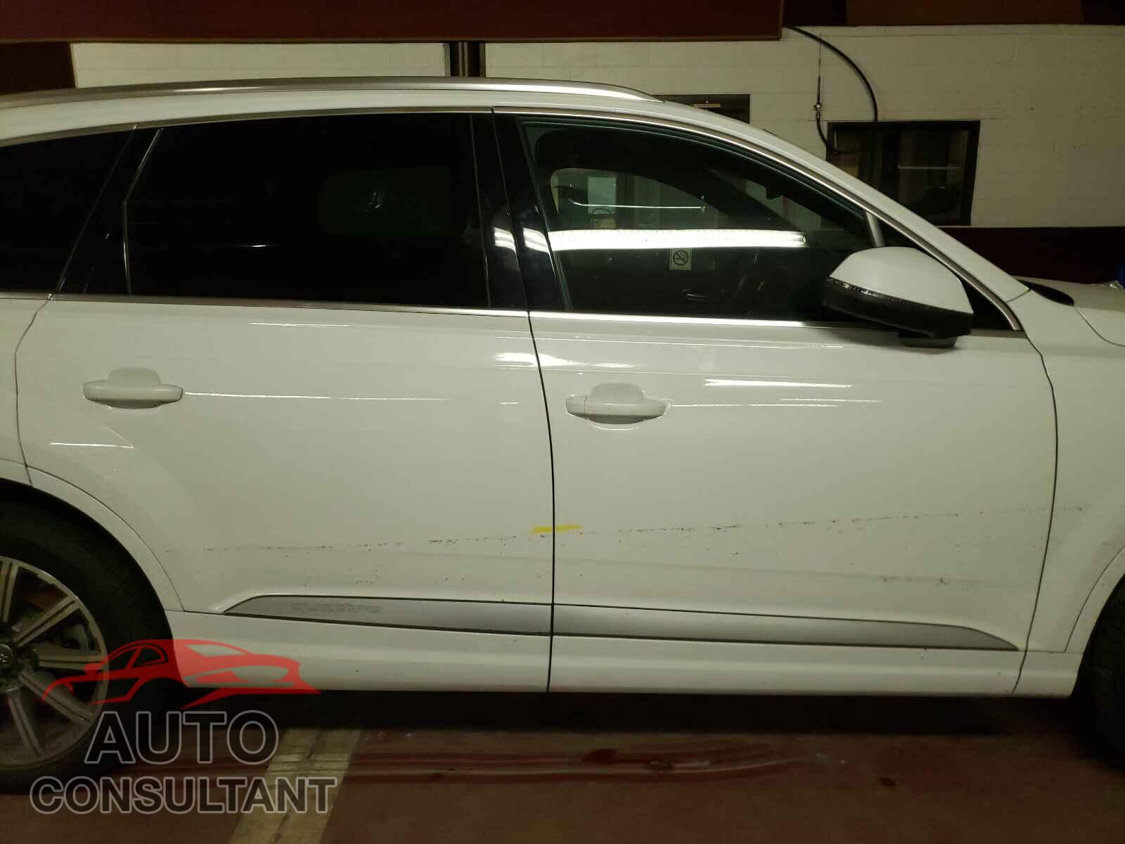 AUDI Q7 2017 - WA1LAAF74HD005995