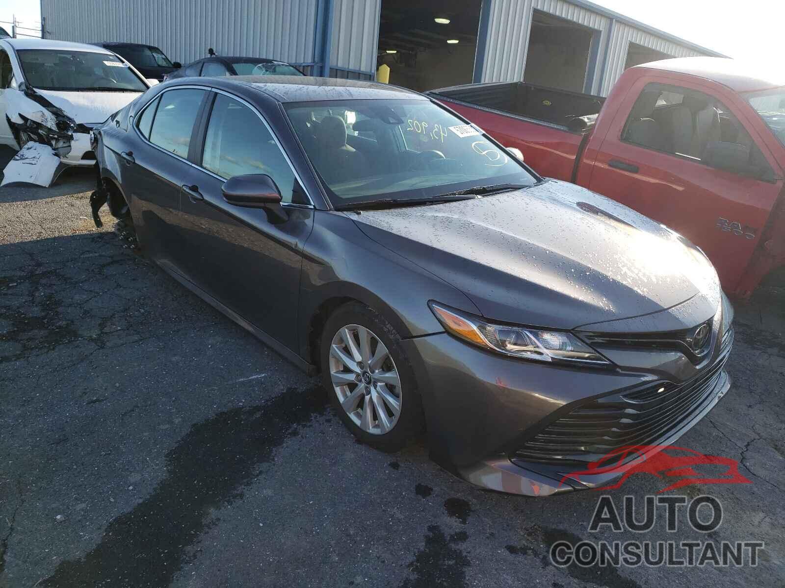 TOYOTA CAMRY 2019 - 4T1B11HK3KU268596