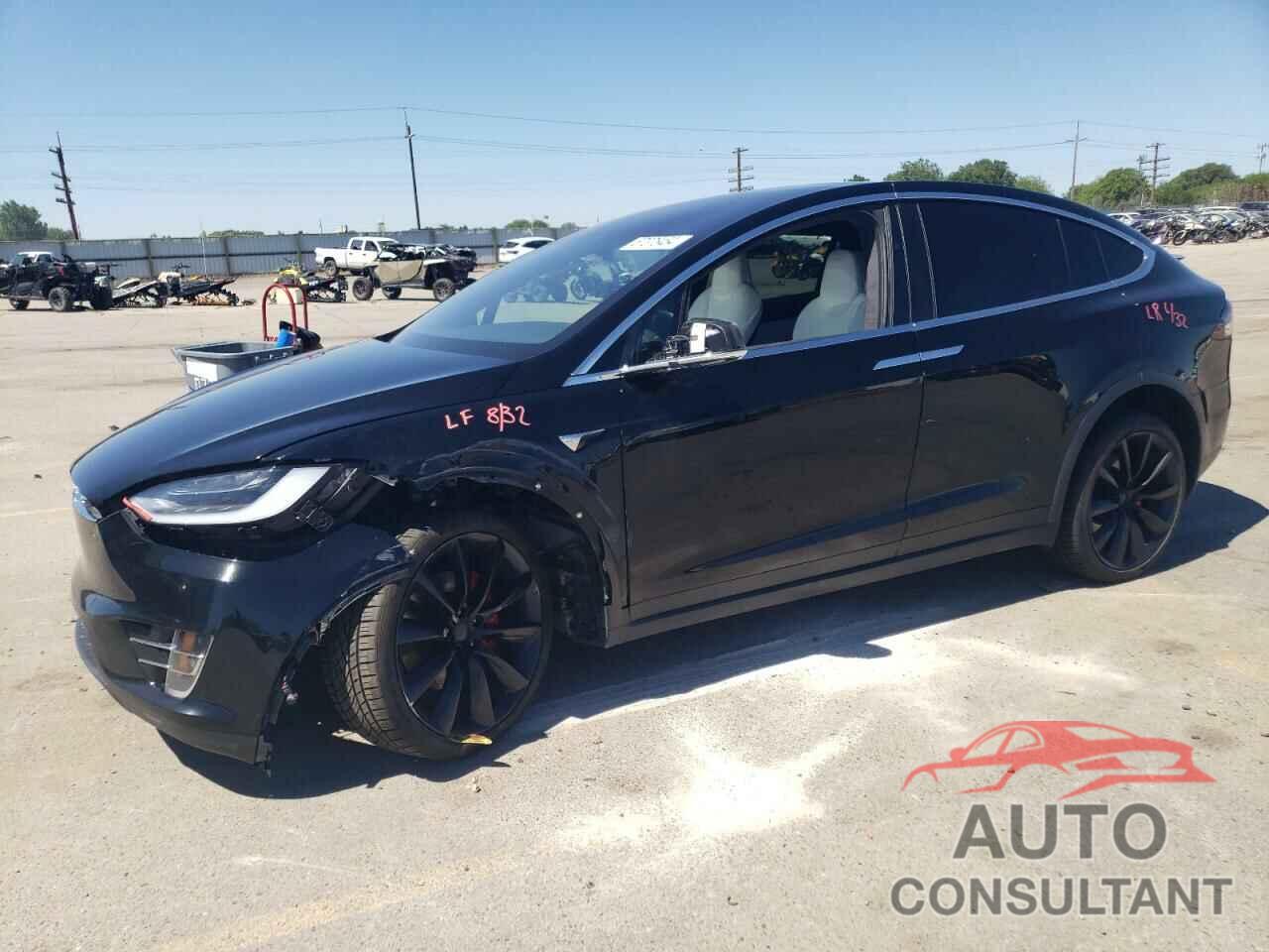 TESLA MODEL X 2019 - 5YJXCAE46KF154529