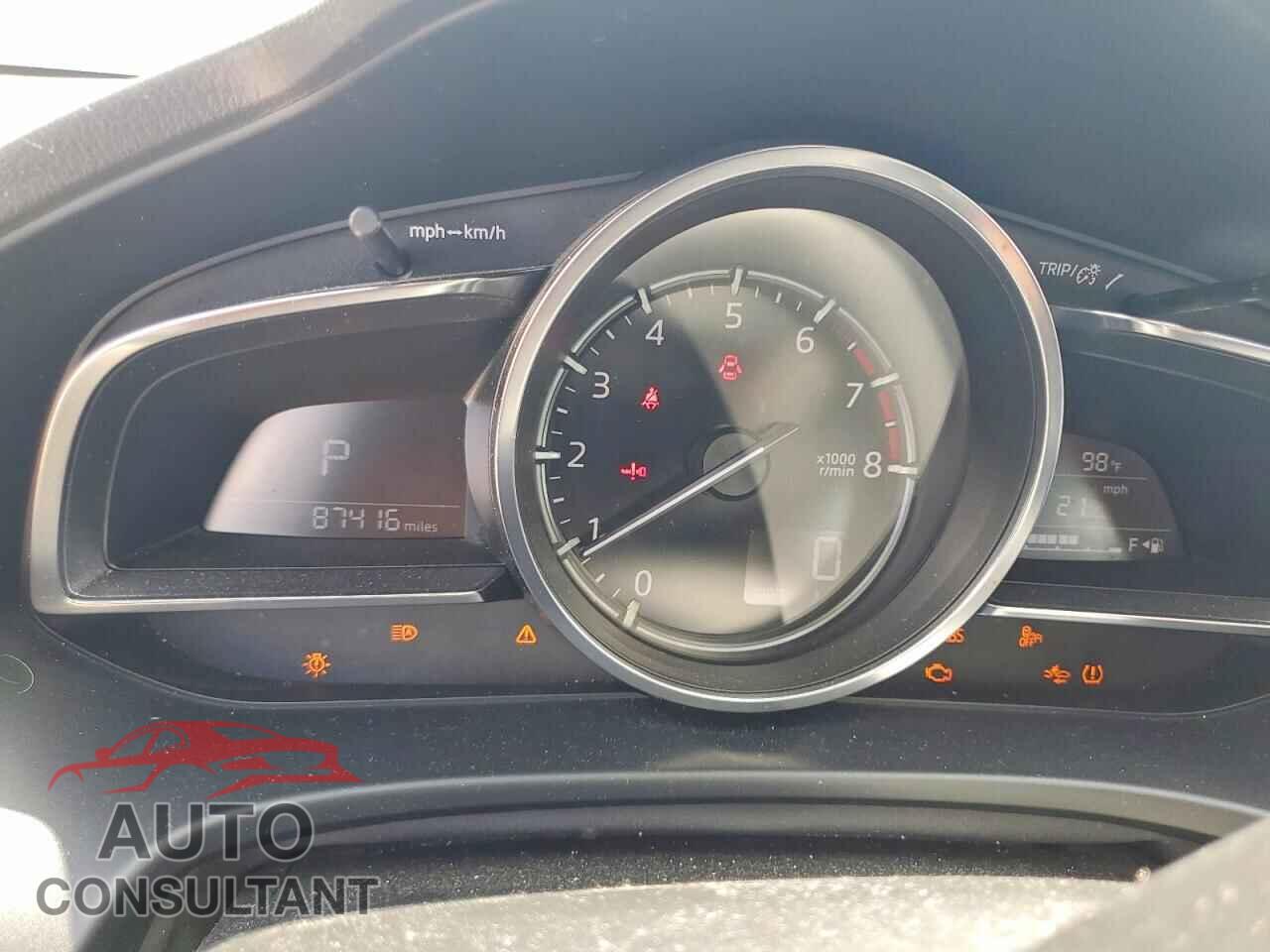 MAZDA 3 2017 - JM1BN1W30H1100879