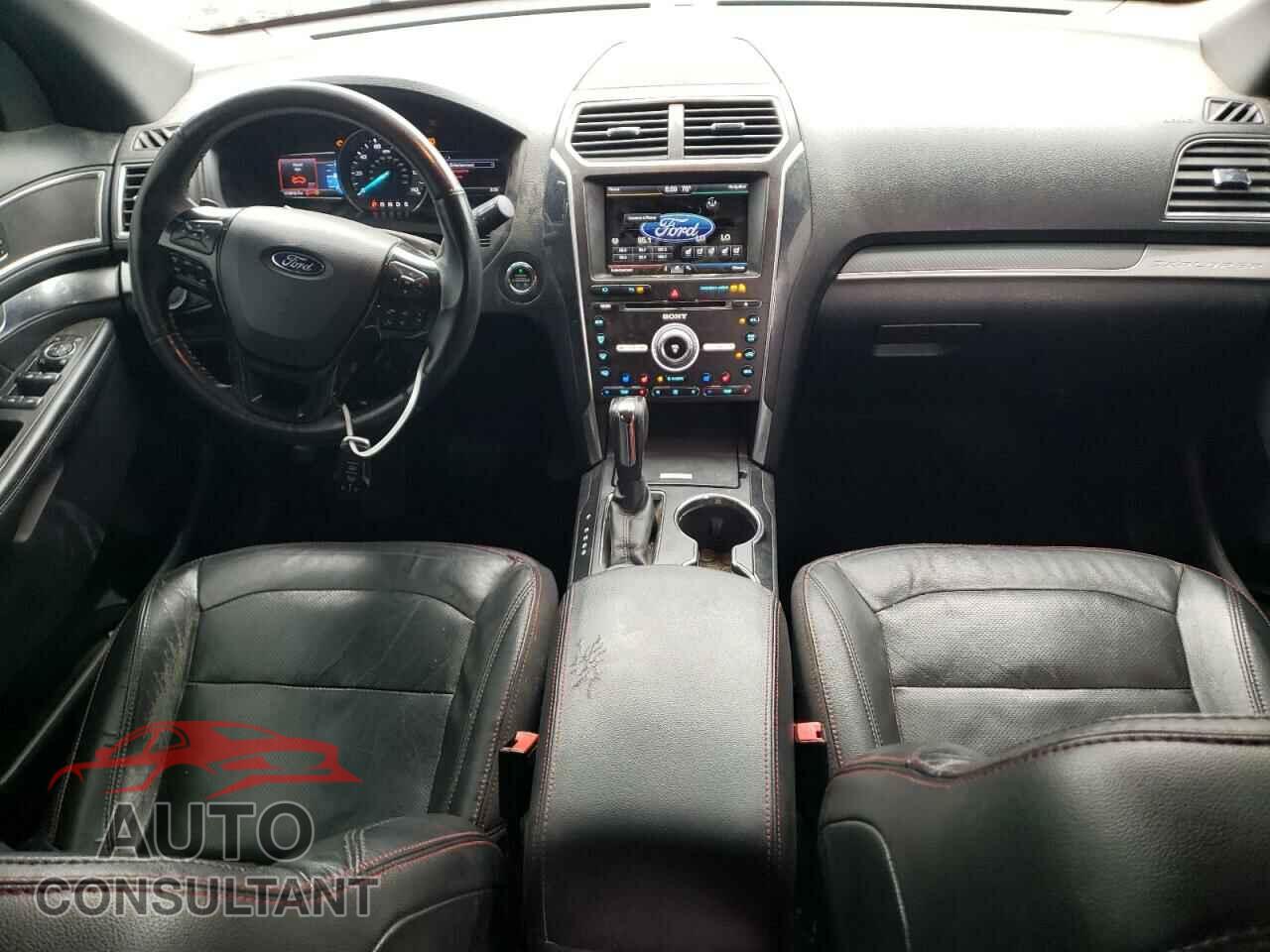FORD EXPLORER 2016 - 1FM5K8GTXGGB02174