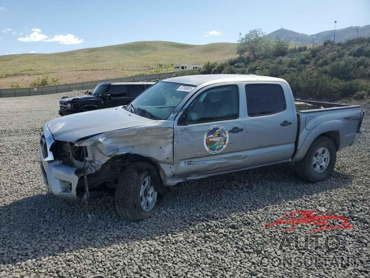 TOYOTA TACOMA 2015 - 3TMLU4EN2FM179631