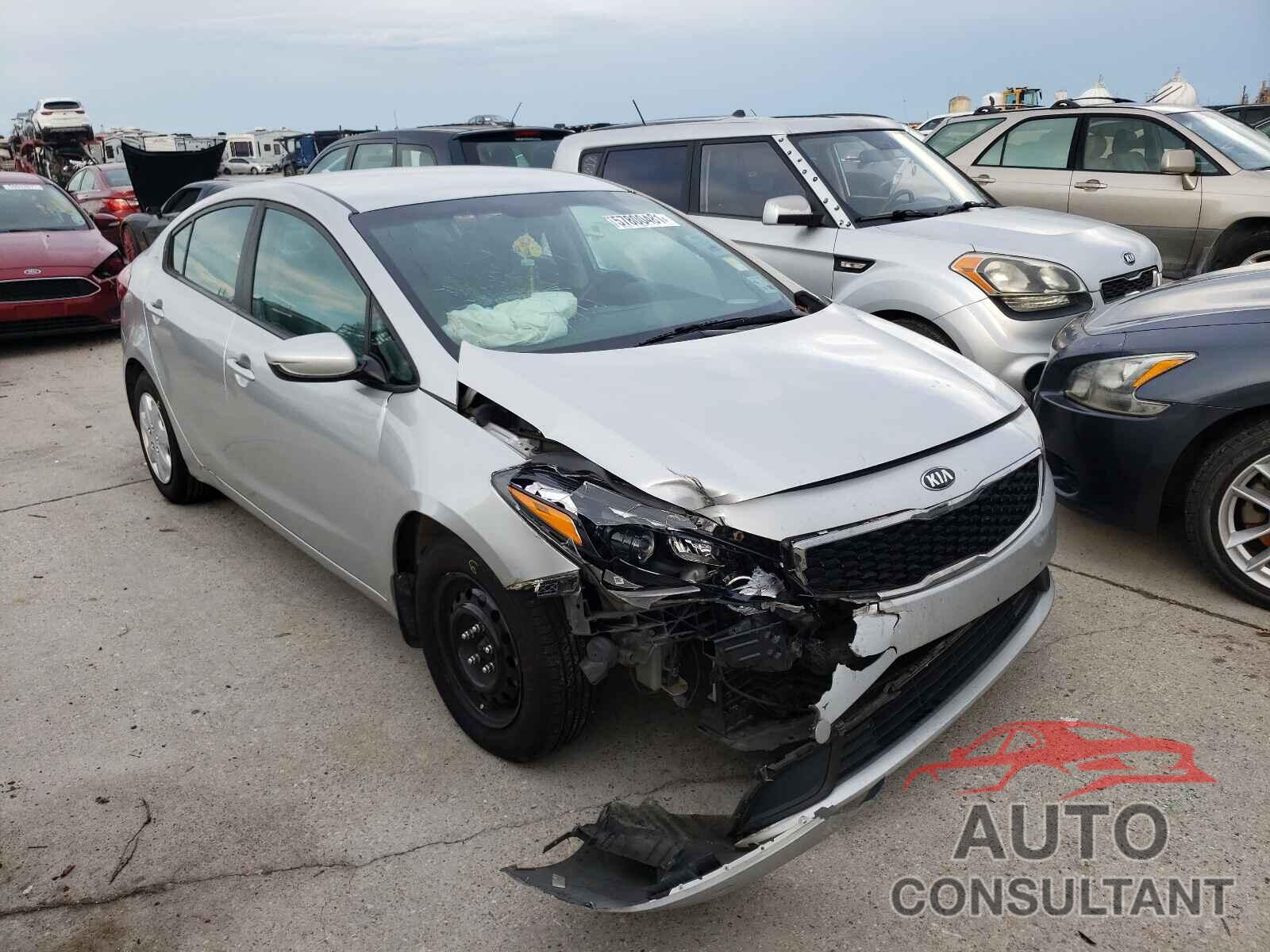 KIA FORTE 2017 - 3KPFK4A74HE028006