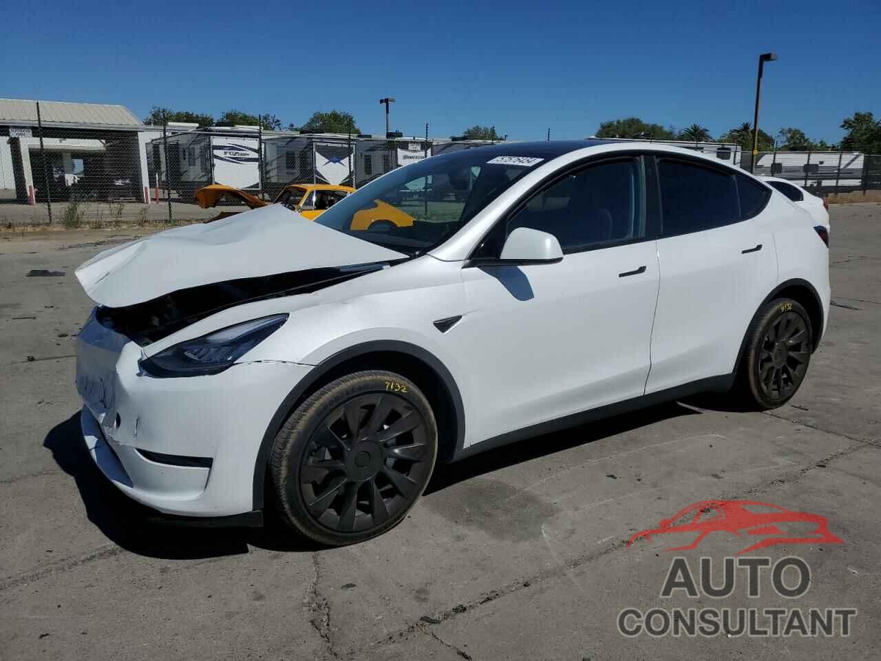 TESLA MODEL Y 2023 - 7SAYGDEE7PF606162