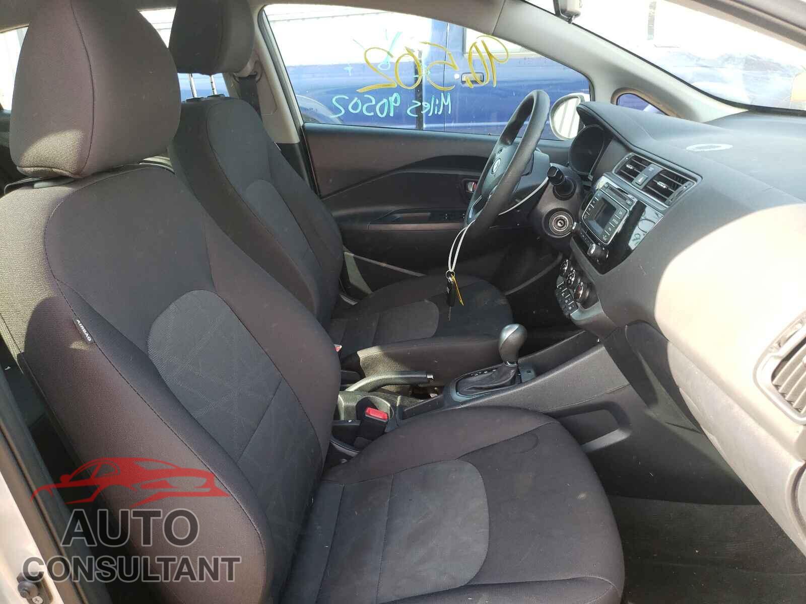KIA RIO 2016 - KNADM4A39G6636832