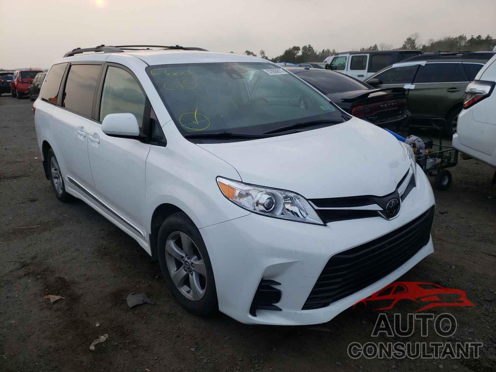 TOYOTA SIENNA 2019 - 5TDKZ3DC7KS014823