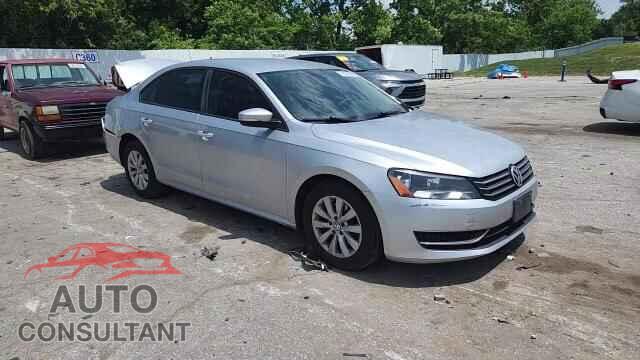 VOLKSWAGEN PASSAT 2013 - 1VWAP7A32DC126878