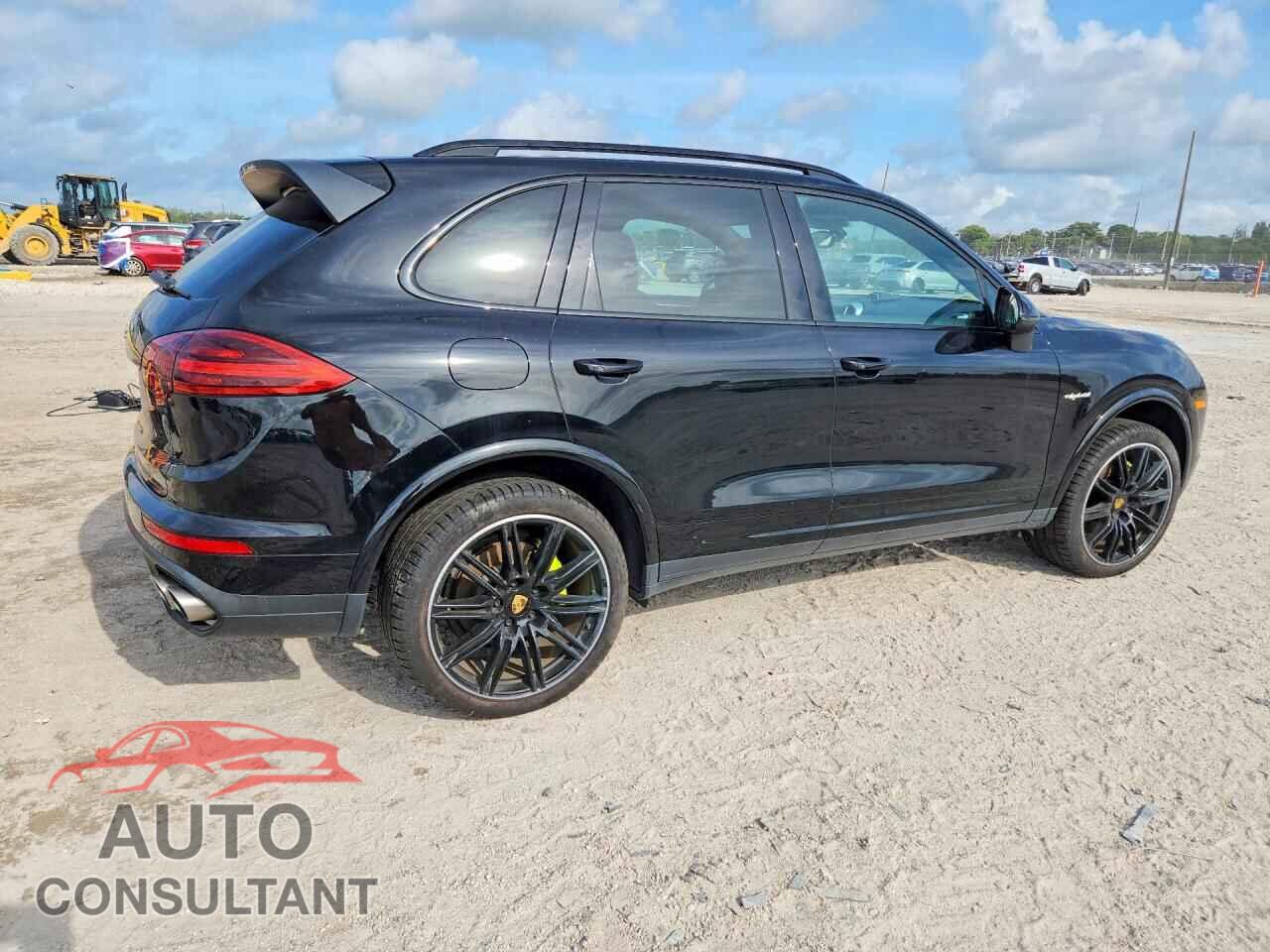 PORSCHE CAYENNE 2017 - WP1AE2A27HLA74946