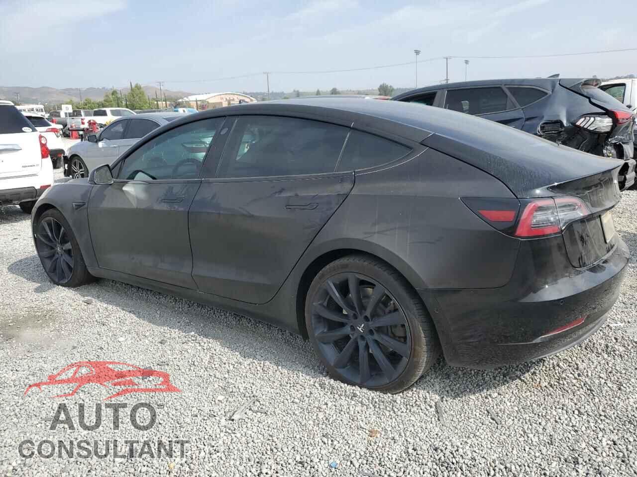 TESLA MODEL 3 2019 - 5YJ3E1EB4KF193532