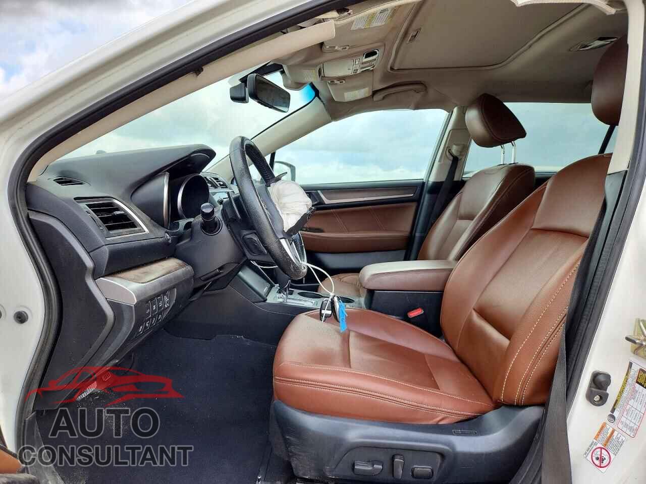 SUBARU OUTBACK 2017 - 4S4BSETC9H3351923