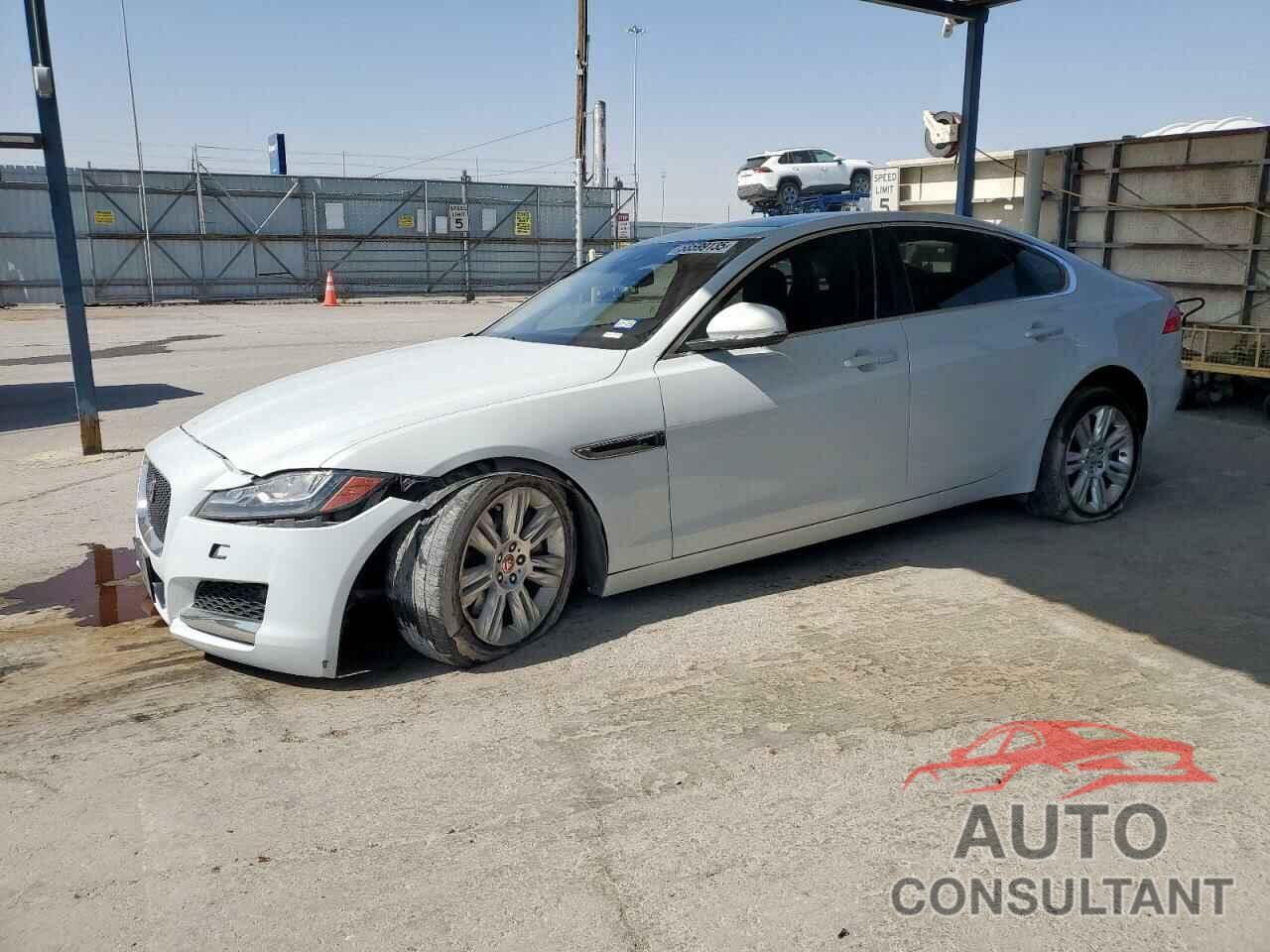 JAGUAR XF 2016 - SAJBJ4BV0GCY17601