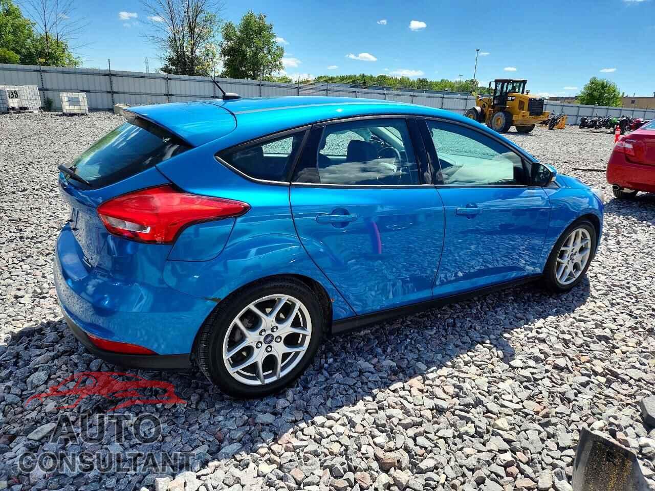 FORD FOCUS 2015 - 1FADP3K20FL369077
