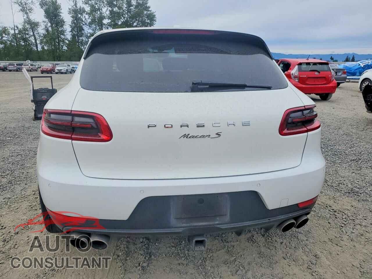 PORSCHE MACAN 2016 - WP1AB2A5XGLB40424