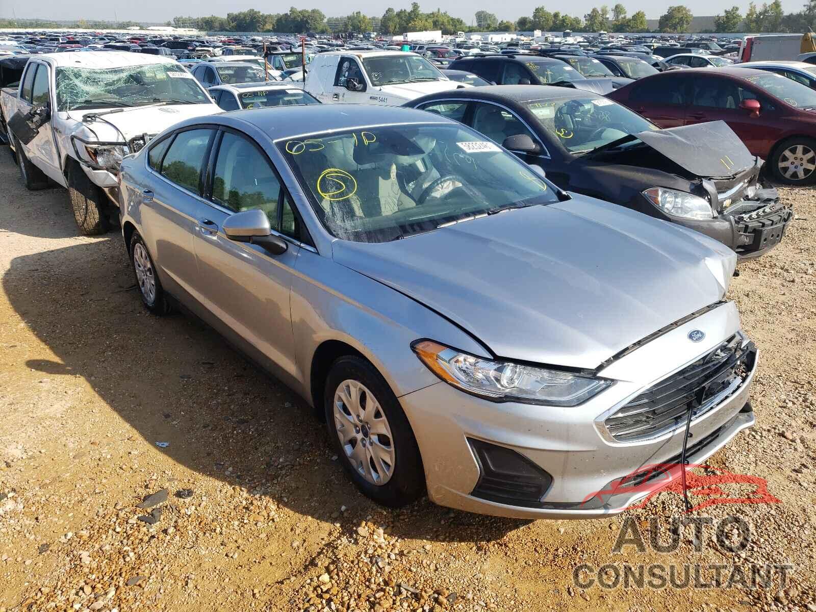 FORD FUSION 2020 - 3FA6P0G71LR221285