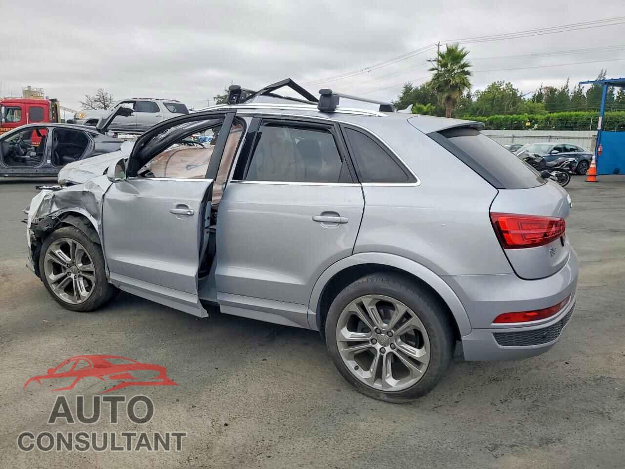 AUDI Q3 2016 - WA1GFCFS5GR014676