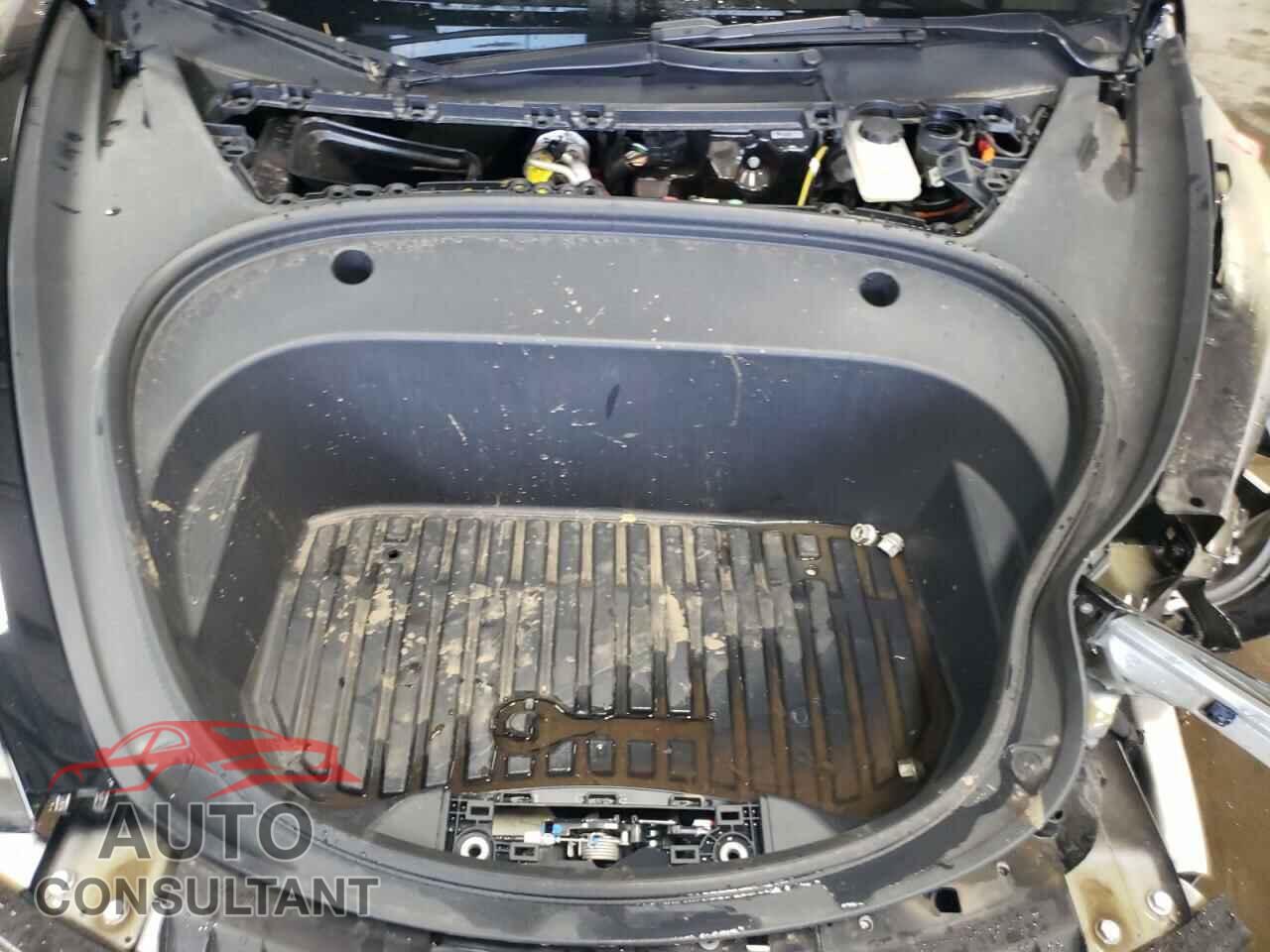 TESLA MODEL 3 2023 - 5YJ3E1EA3PF435970