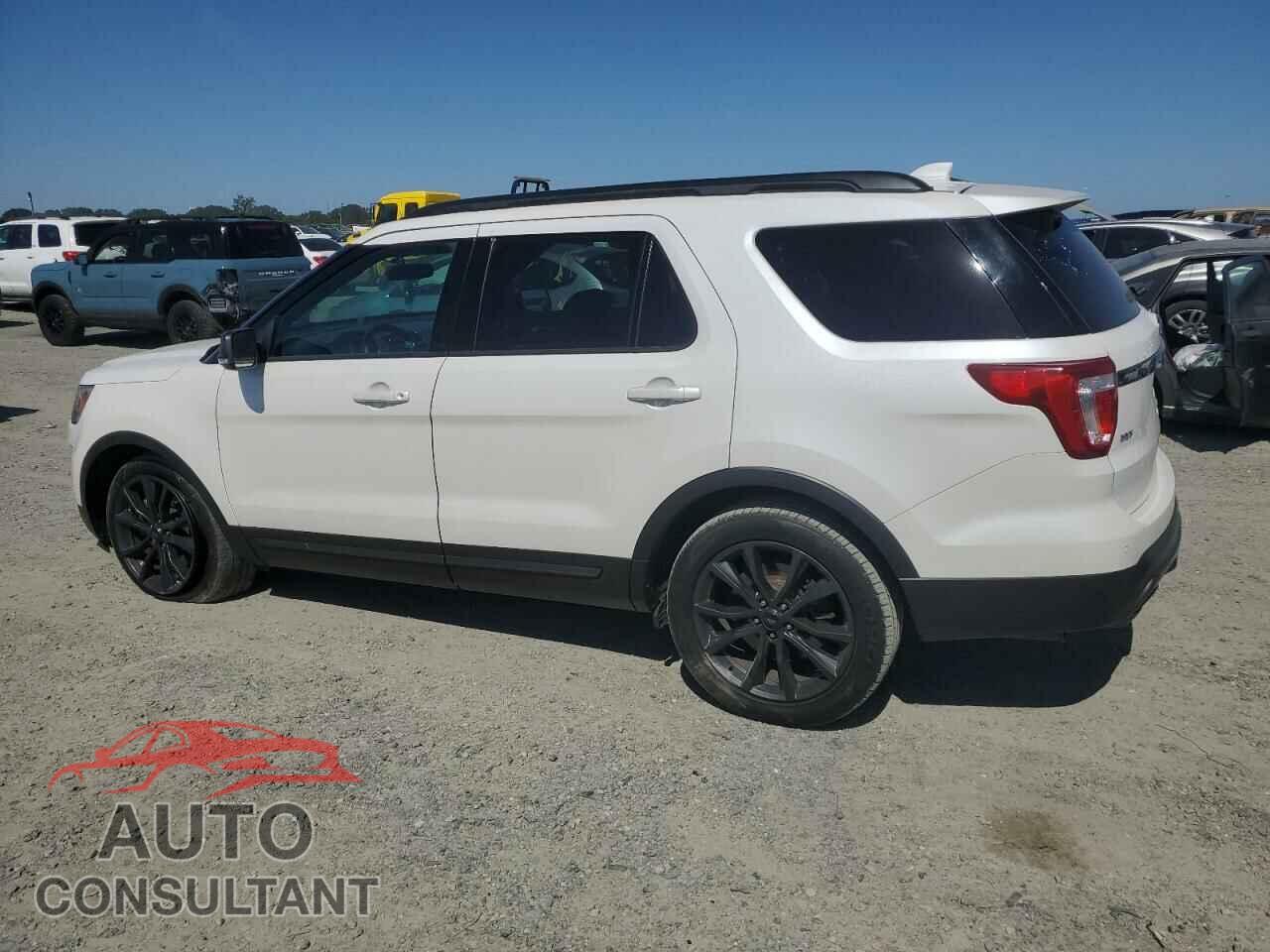 FORD EXPLORER 2017 - 1FM5K7D87HGC62007