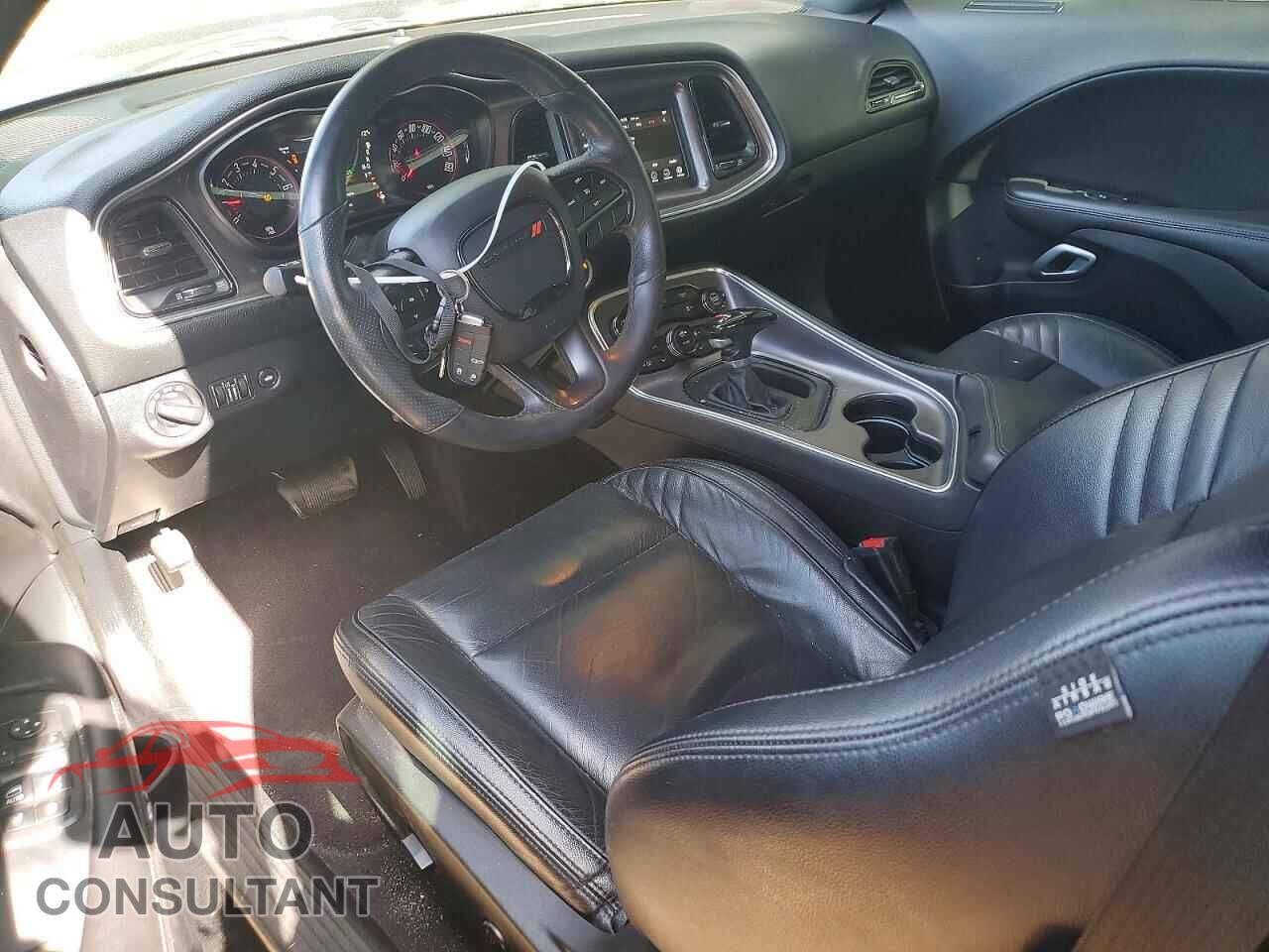 DODGE CHALLENGER 2018 - 2C3CDZAG6JH172021