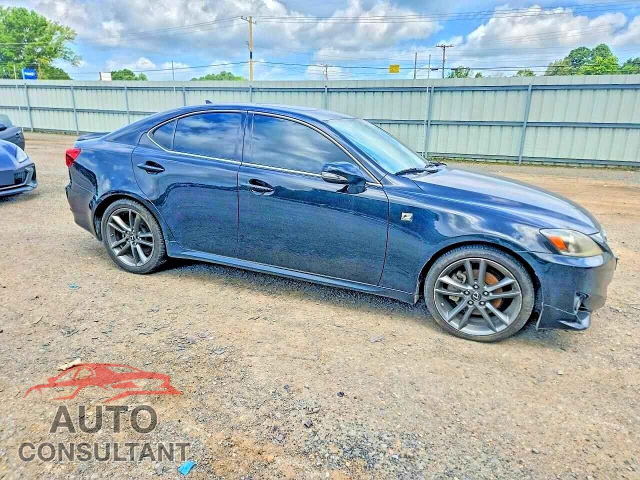 LEXUS IS 2013 - JTHBF5C21D5189802