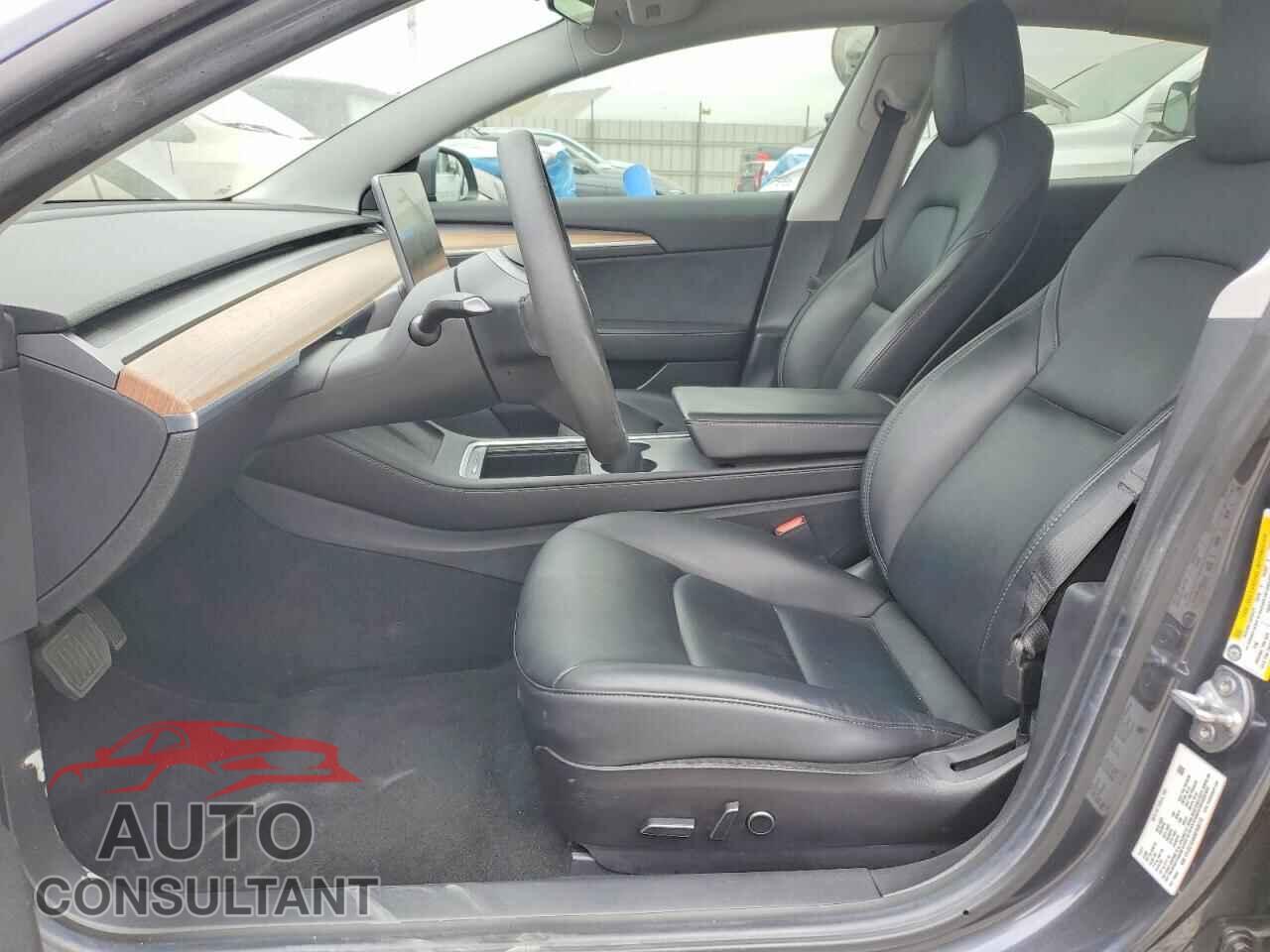 TESLA MODEL 3 2021 - 5YJ3E1EAXMF998770