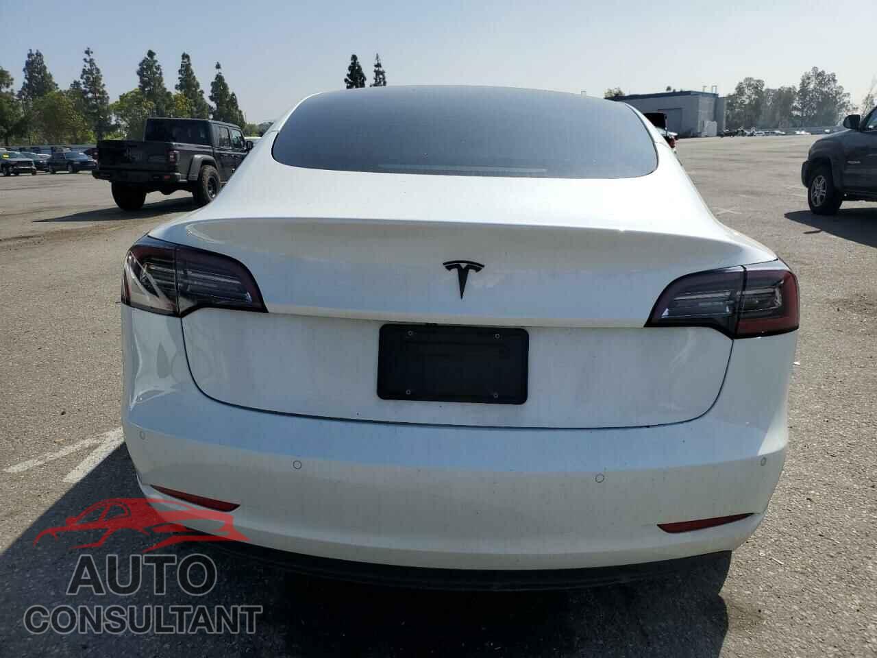 TESLA MODEL 3 2021 - 5YJ3E1EB6MF073590