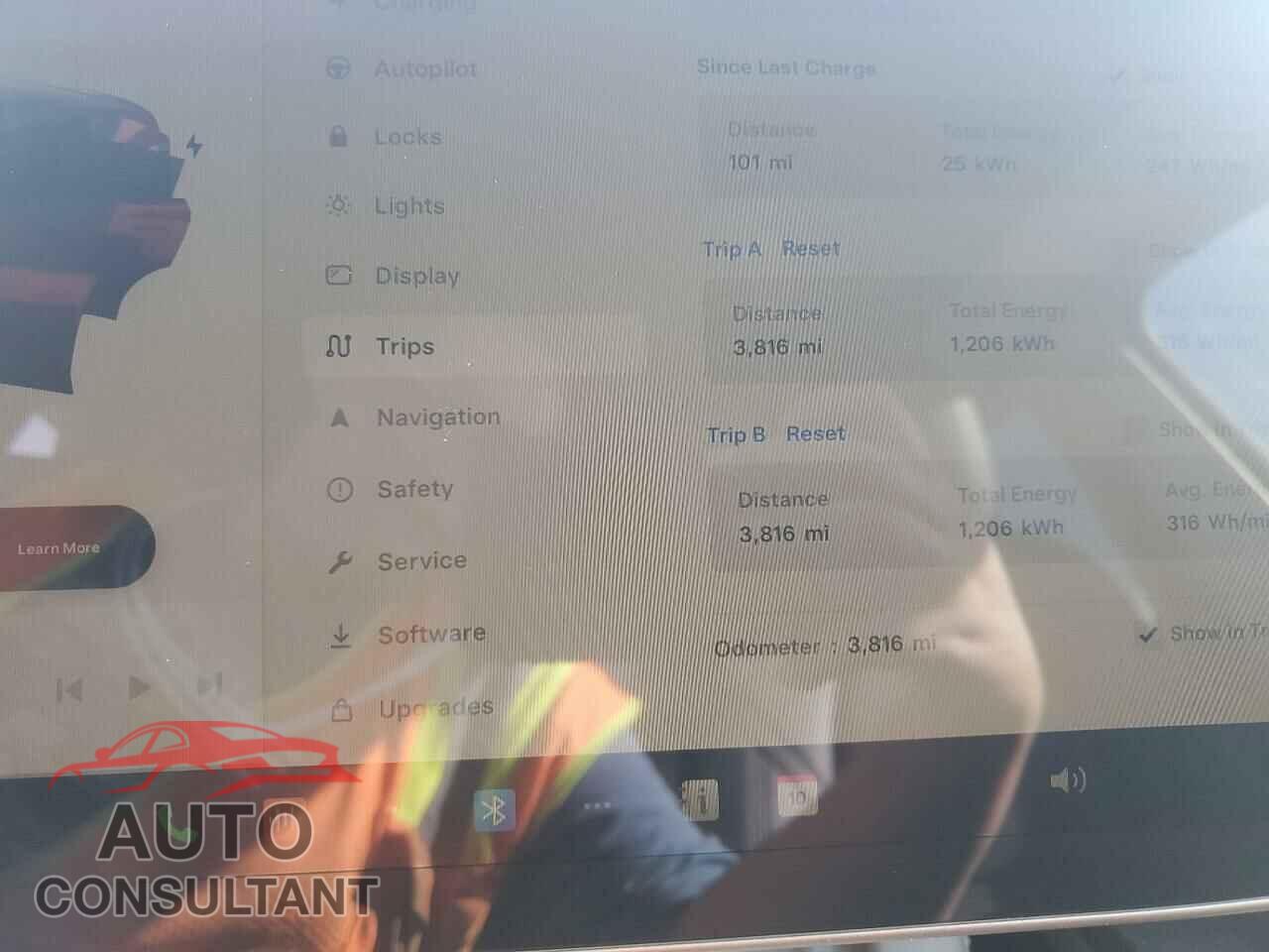 TESLA MODEL Y 2023 - 7SAYGDEEXPF876471