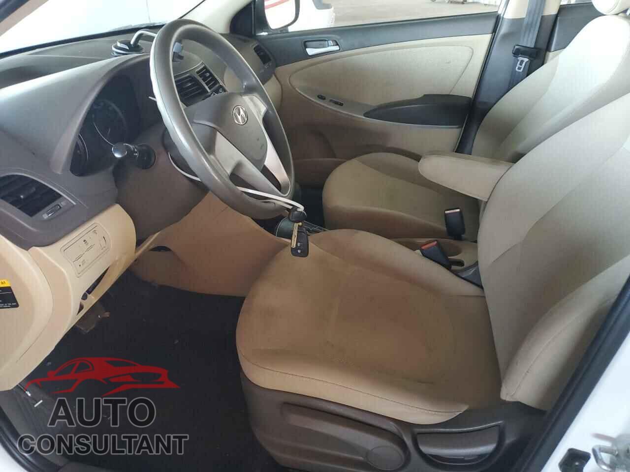 HYUNDAI ACCENT 2014 - KMHCT4AE8EU769444
