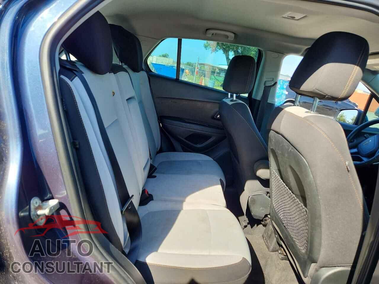 CHEVROLET TRAX 2018 - 3GNCJKSB3JL199075