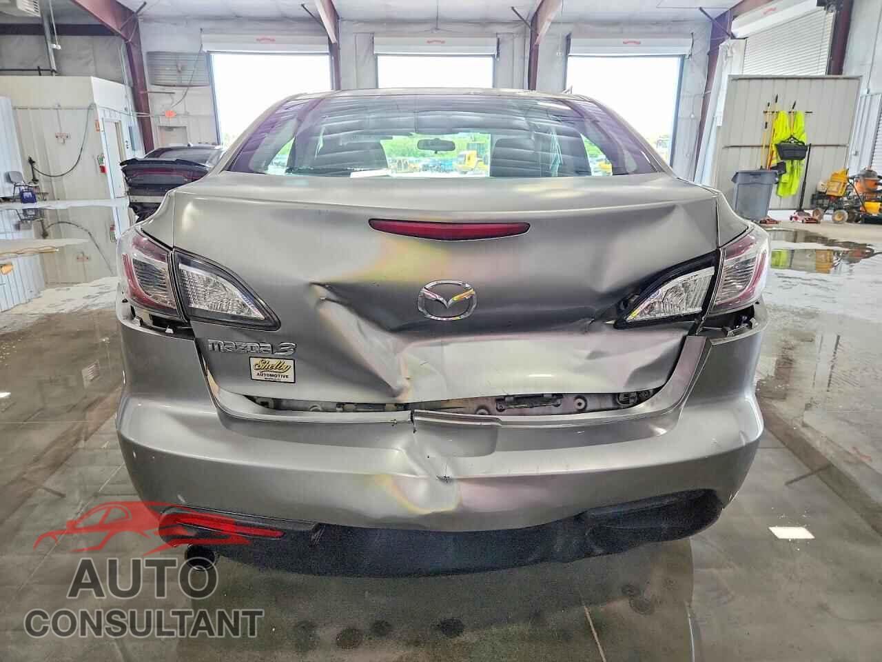MAZDA 3 2011 - JM1BL1VF4B1383148