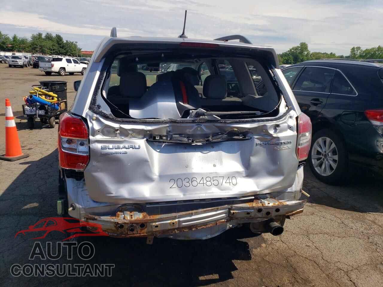 SUBARU FORESTER 2014 - JF2SJAJC3EH431303