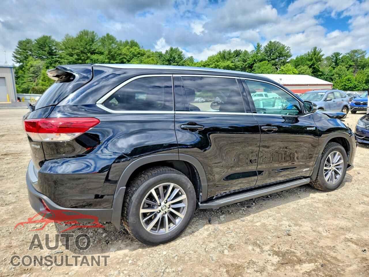 TOYOTA HIGHLANDER 2017 - 5TDJGRFH3HS030300