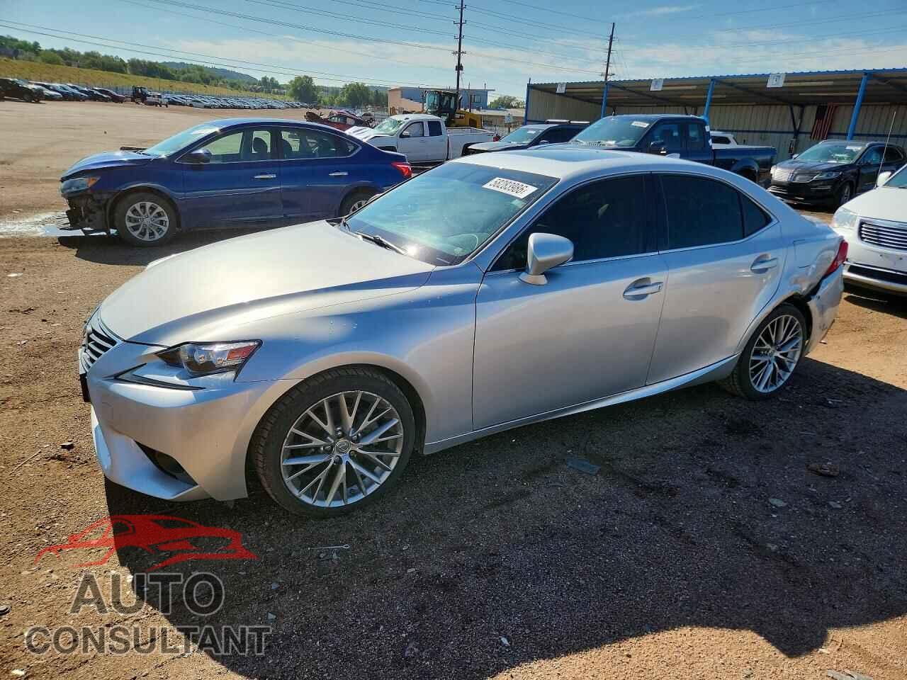 LEXUS IS 2015 - JTHCF1D23F5019830