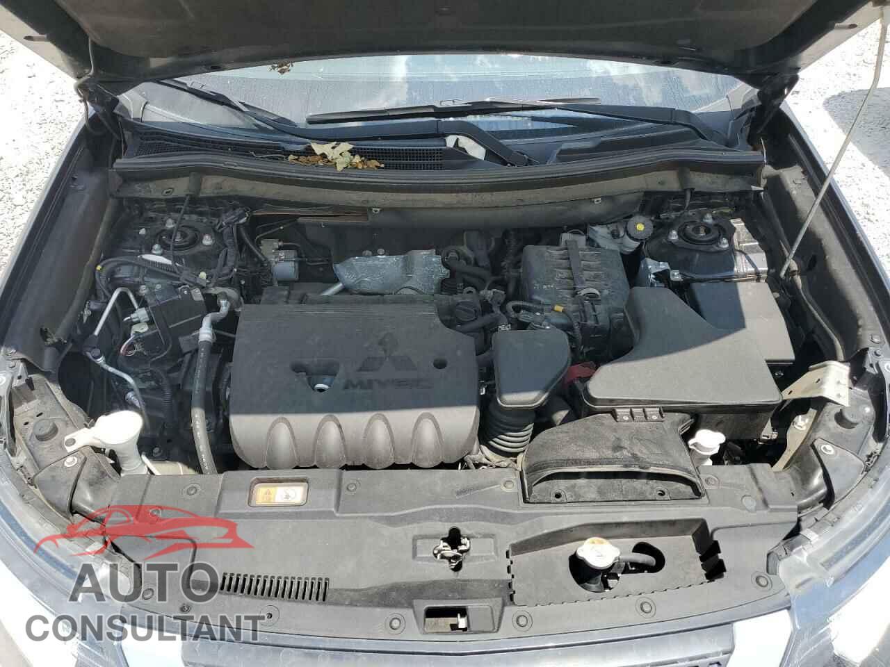 MITSUBISHI OUTLANDER 2020 - JA4AZ3A34LZ044324