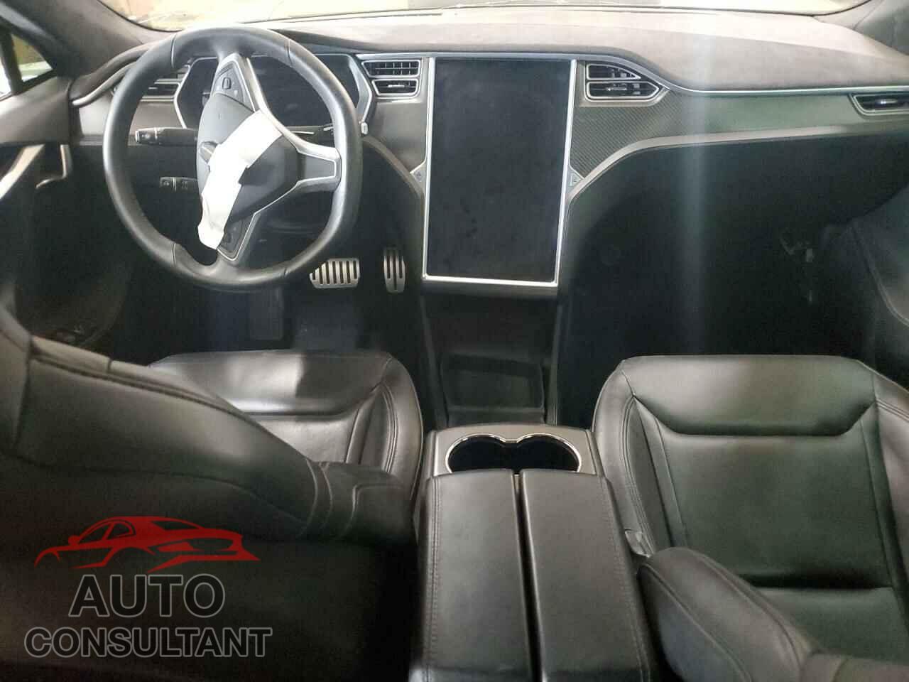 TESLA MODEL S 2015 - 5YJSA1H47FF081883
