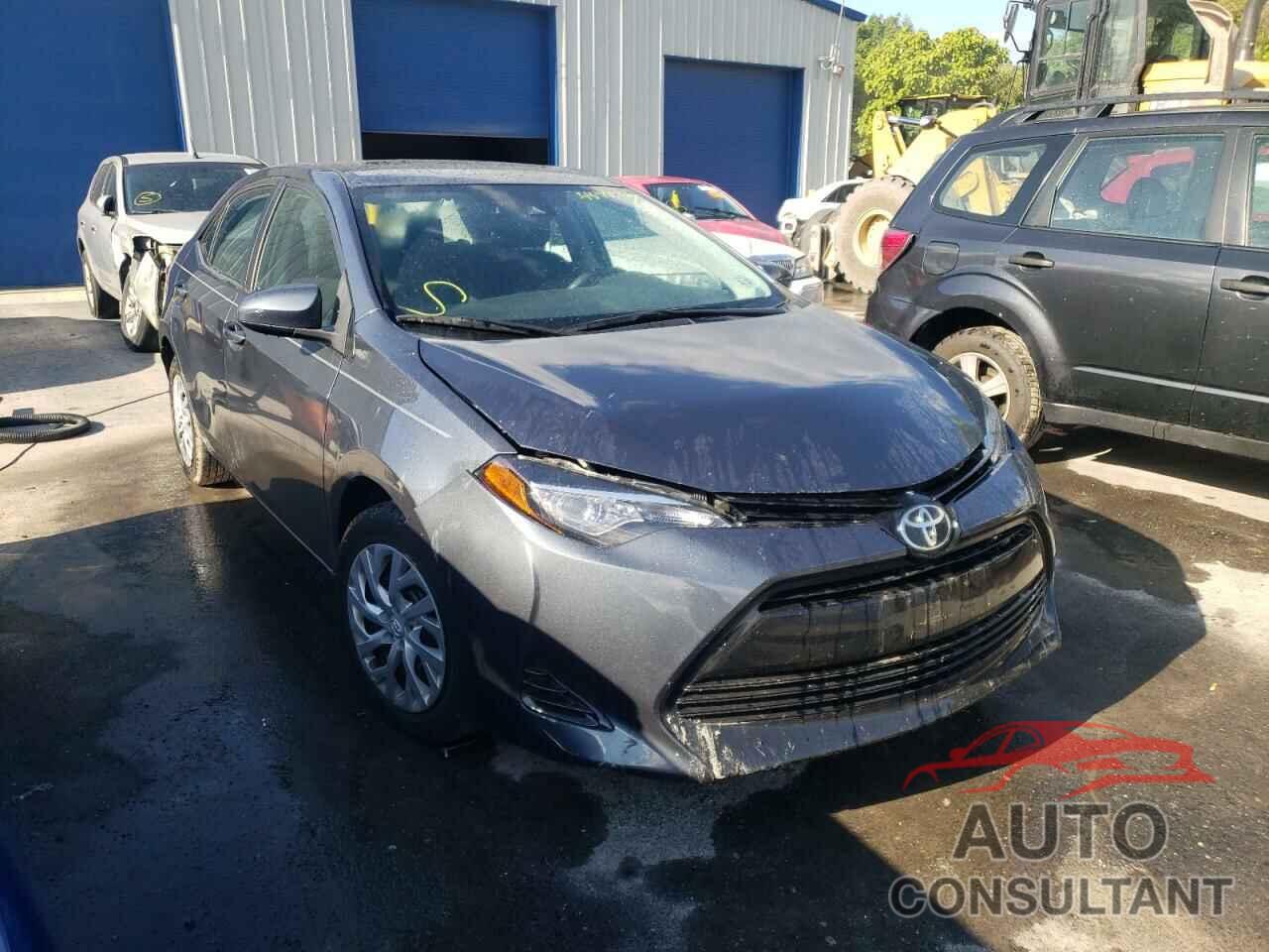 TOYOTA COROLLA 2018 - 2T1BURHE5JC050305