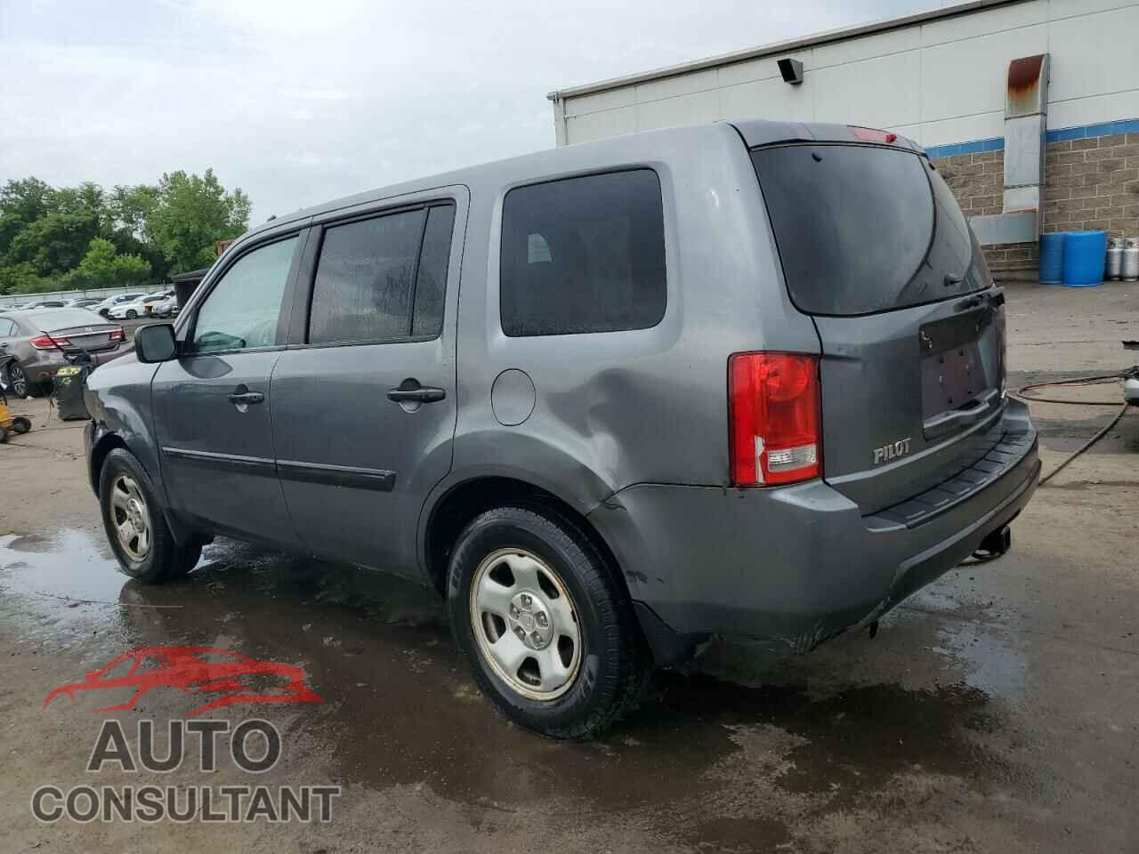 HONDA PILOT 2011 - 5FNYF4H23BB104100