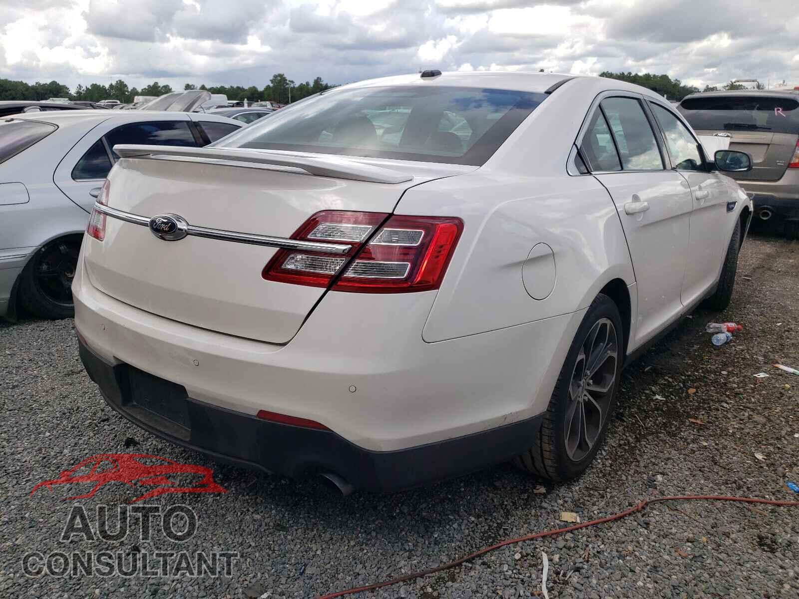 FORD TAURUS 2017 - 1FAHP2KT9HG135195