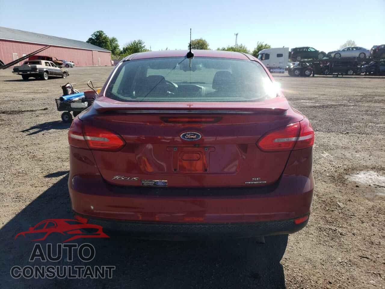FORD FOCUS 2015 - 1FADP3F29FL358881