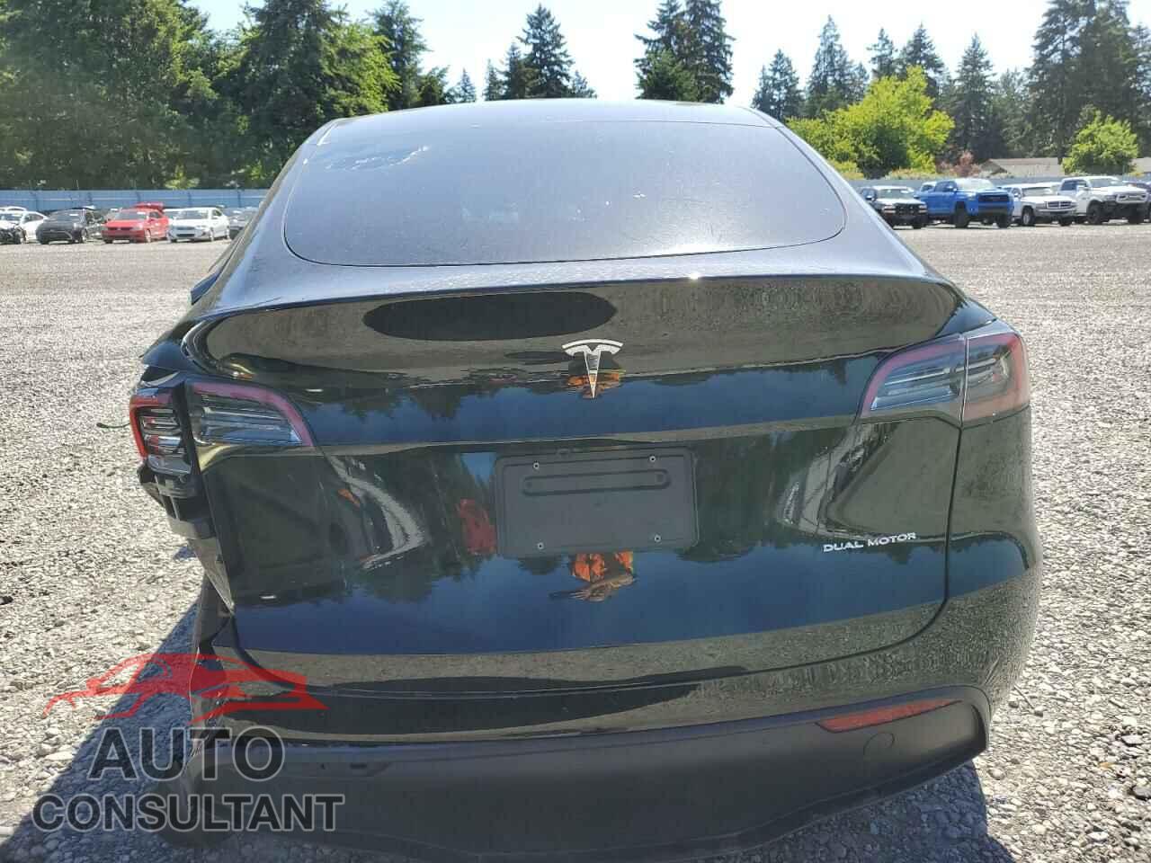 TESLA MODEL Y 2025 - 7SAYGAEE4SF234013