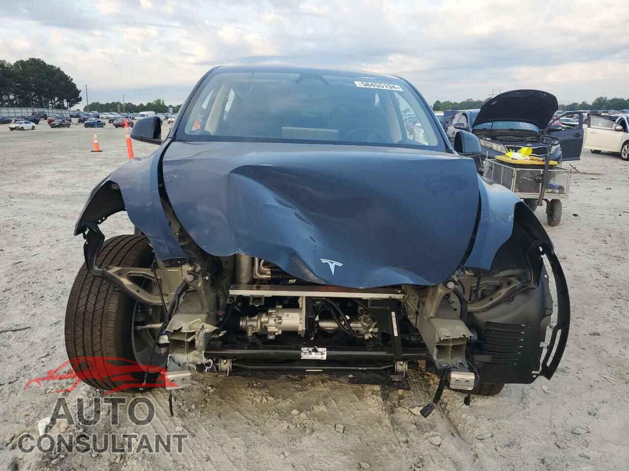 TESLA MODEL Y 2024 - 7SAYGDEDXRF016015