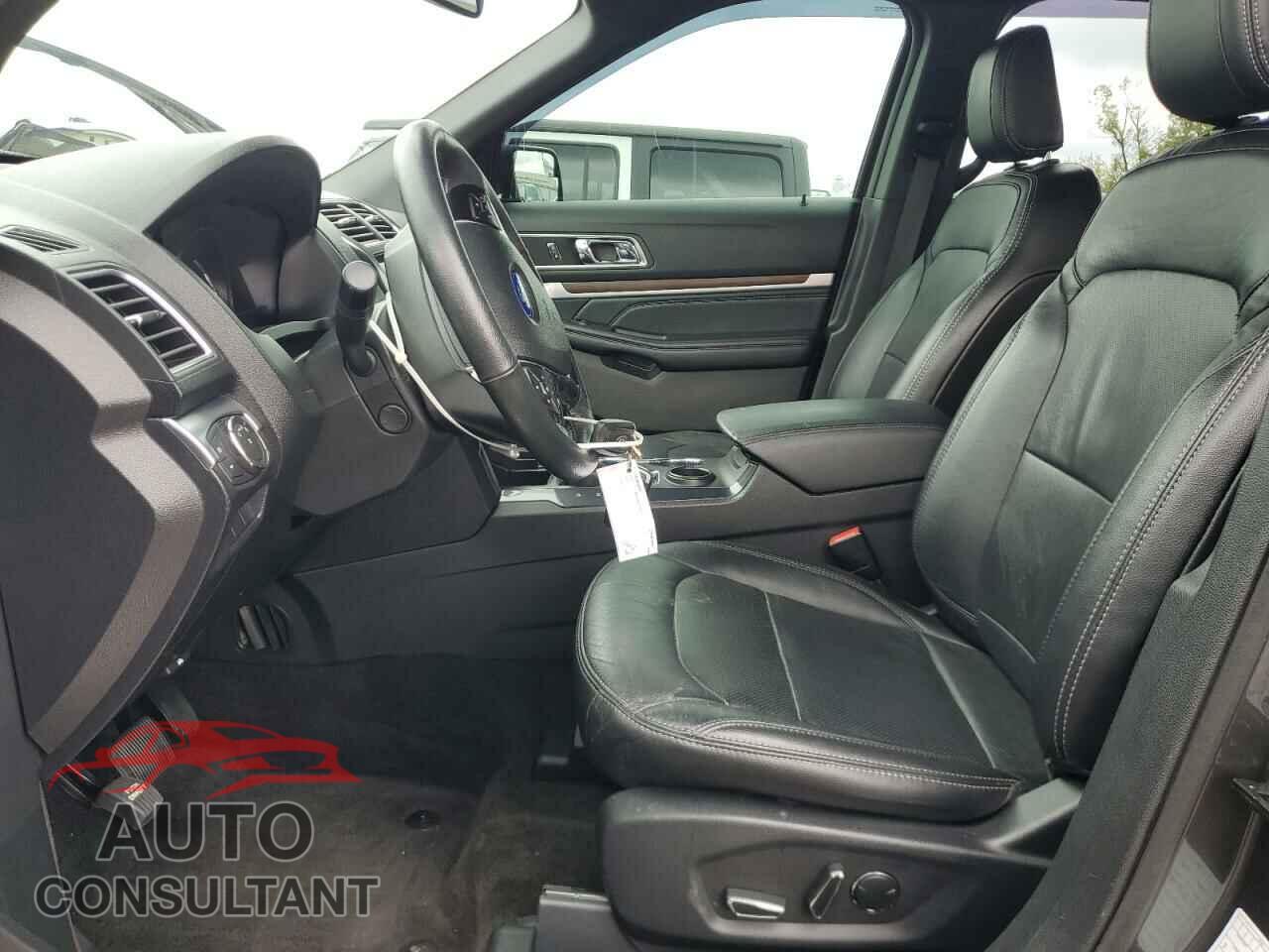 FORD EXPLORER 2018 - 1FM5K7F81JGA16282