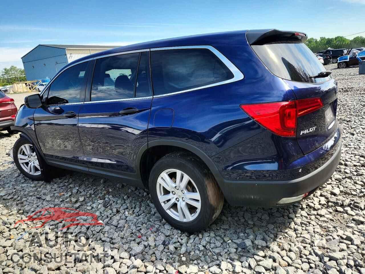 HONDA PILOT 2018 - 5FNYF6H19JB068611