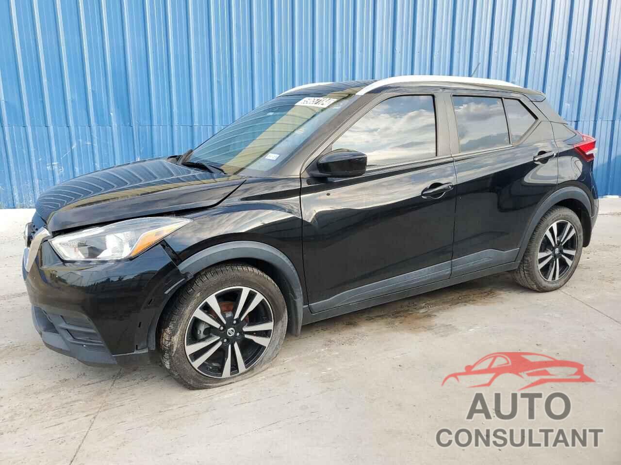 NISSAN KICKS 2018 - 3N1CP5CU7JL511538