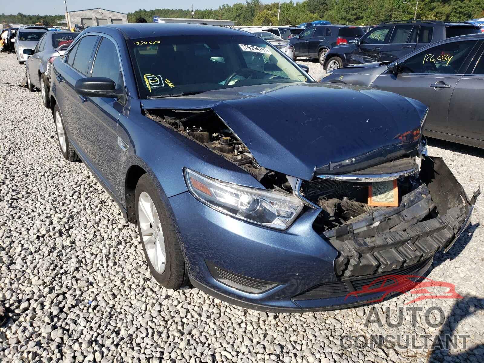 FORD TAURUS 2018 - 1FAHP2D89JG127628