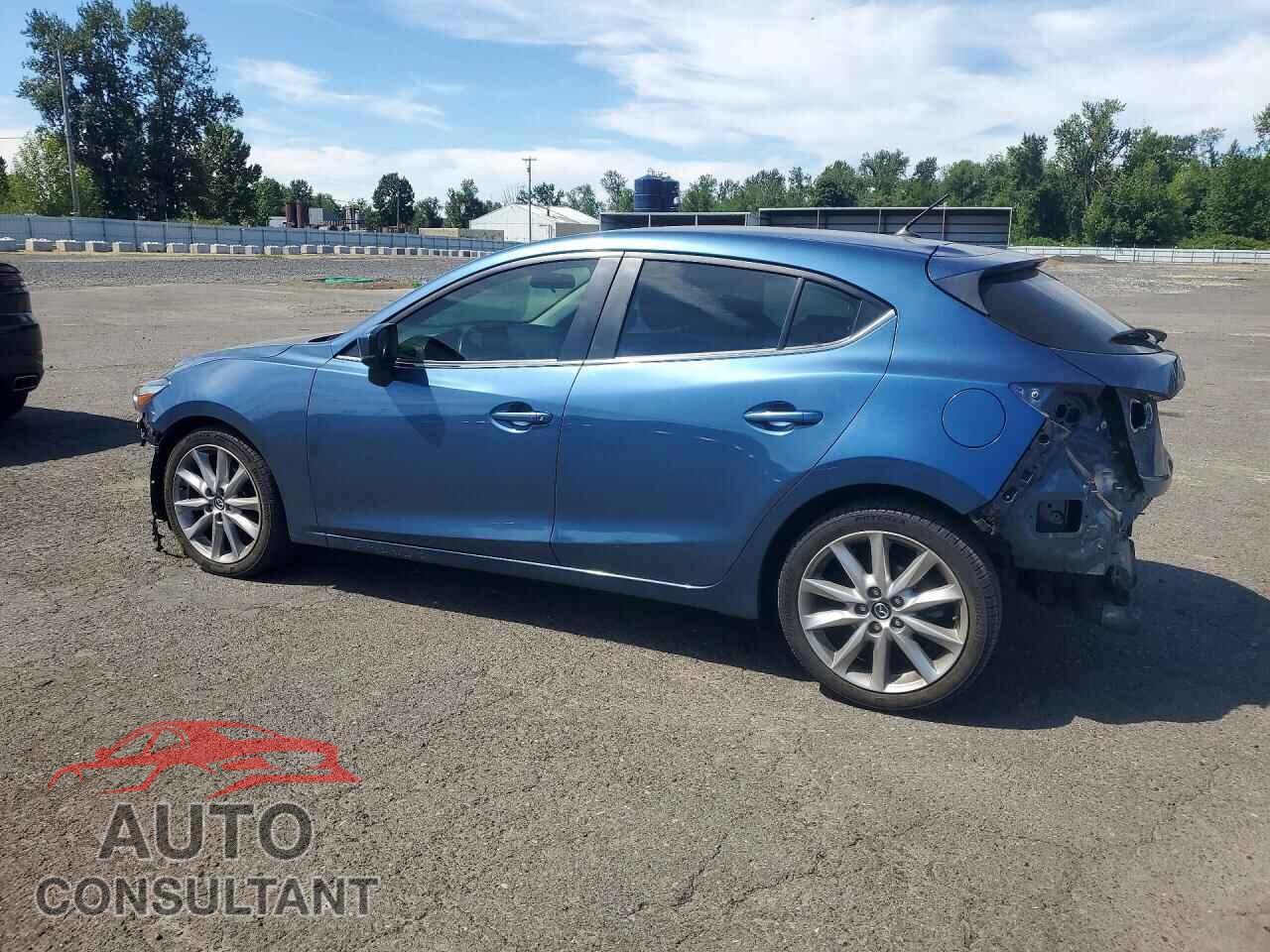 MAZDA 3 2017 - 3MZBN1L79HM119728