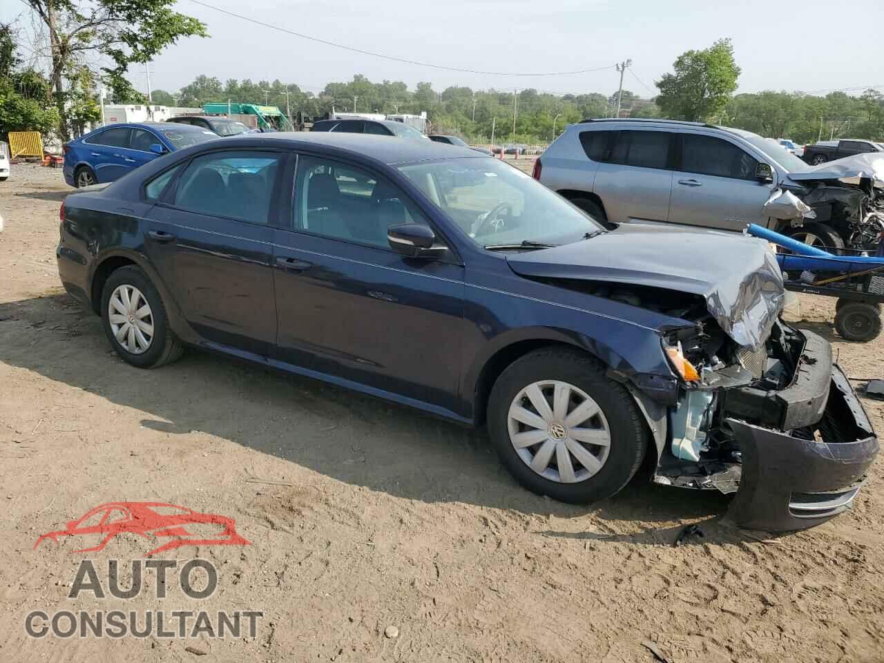 VOLKSWAGEN PASSAT 2013 - 1VWAP7A38DC060451