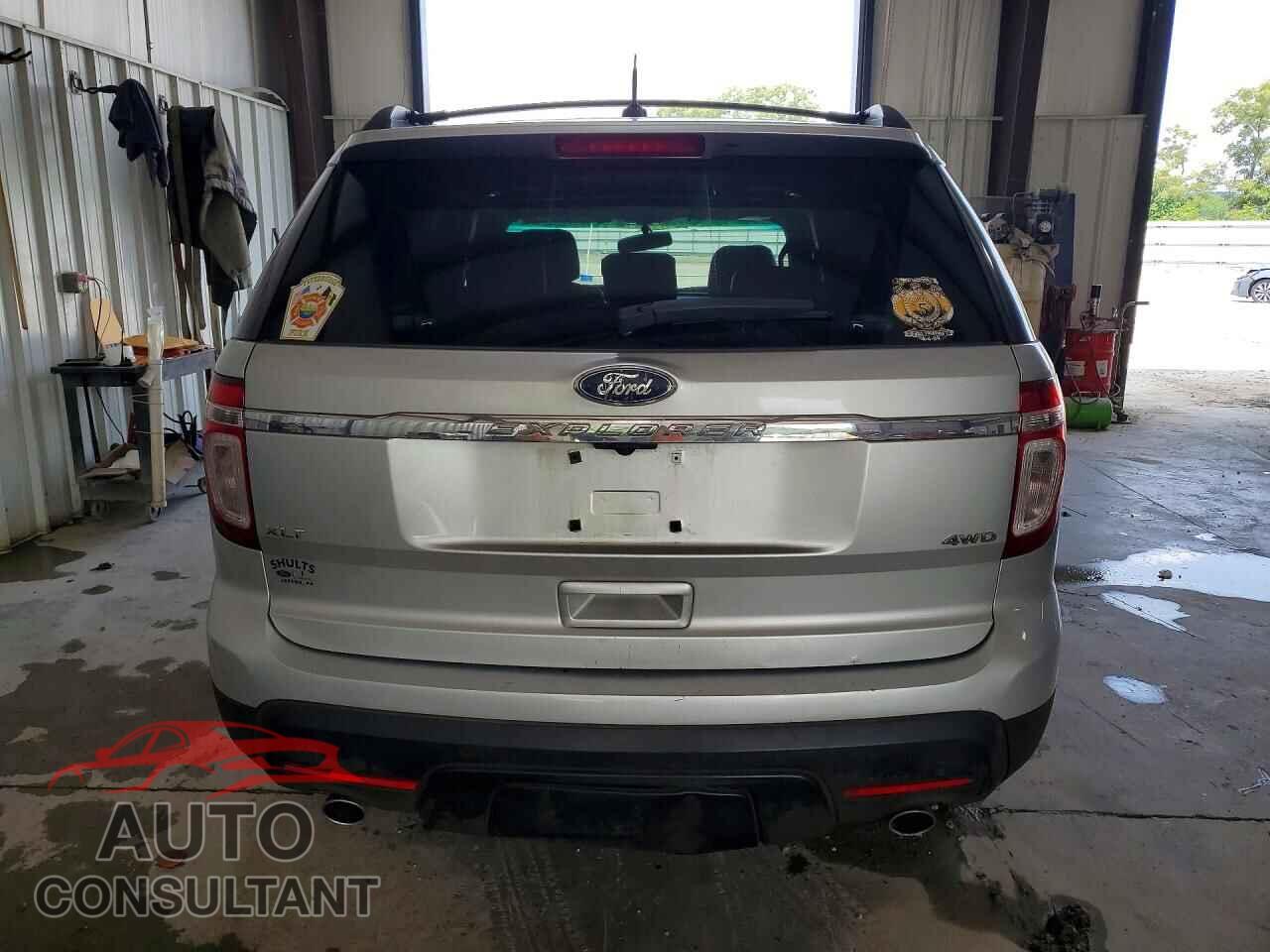 FORD EXPLORER 2011 - 1FMHK8D86BGA81832