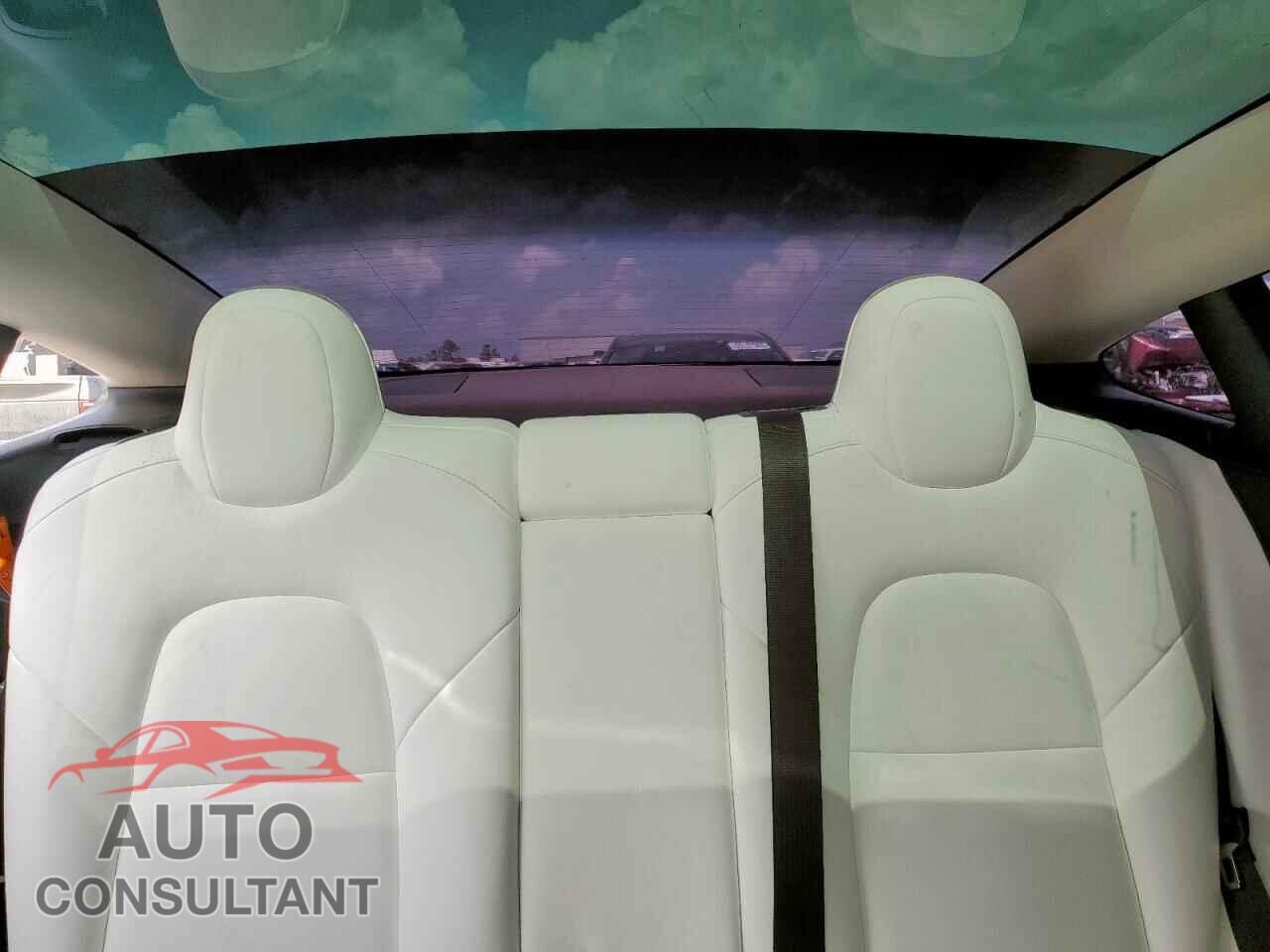 TESLA MODEL 3 2023 - 5YJ3E1EC4PF592649