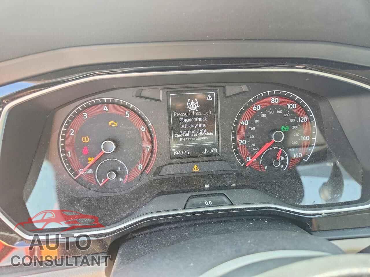 VOLKSWAGEN JETTA 2019 - 3VWCB7BU2KM204151